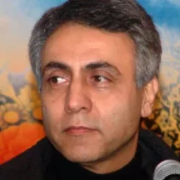 بیژن امکانیان