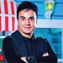 داریوش فرضیایی