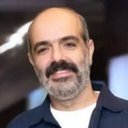 رضا عموزاد